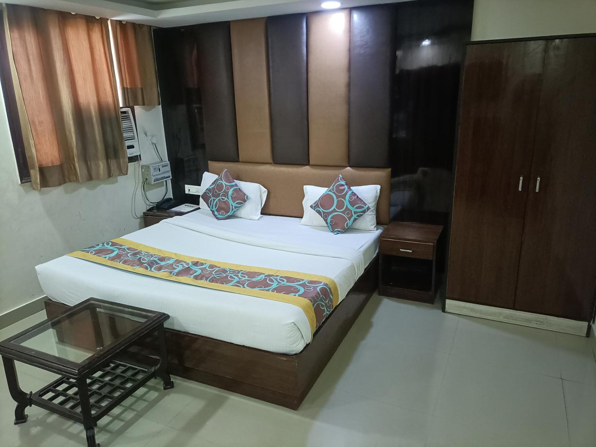 Hotel Ringer New Delhi Ngoại thất bức ảnh