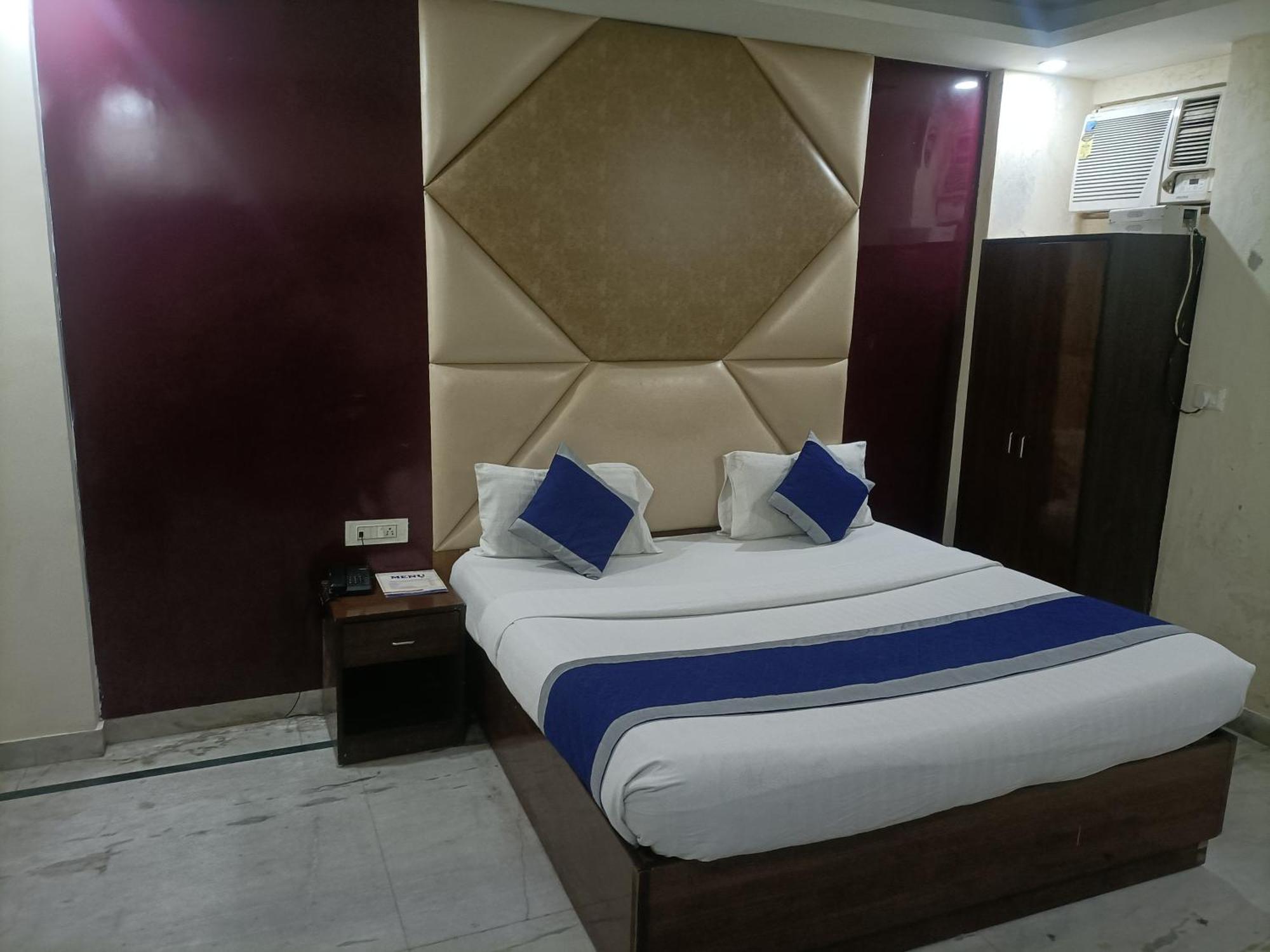 Hotel Ringer New Delhi Ngoại thất bức ảnh